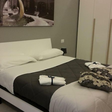 サレルノ Tuttoincentro Bed & Breakfast エクステリア 写真