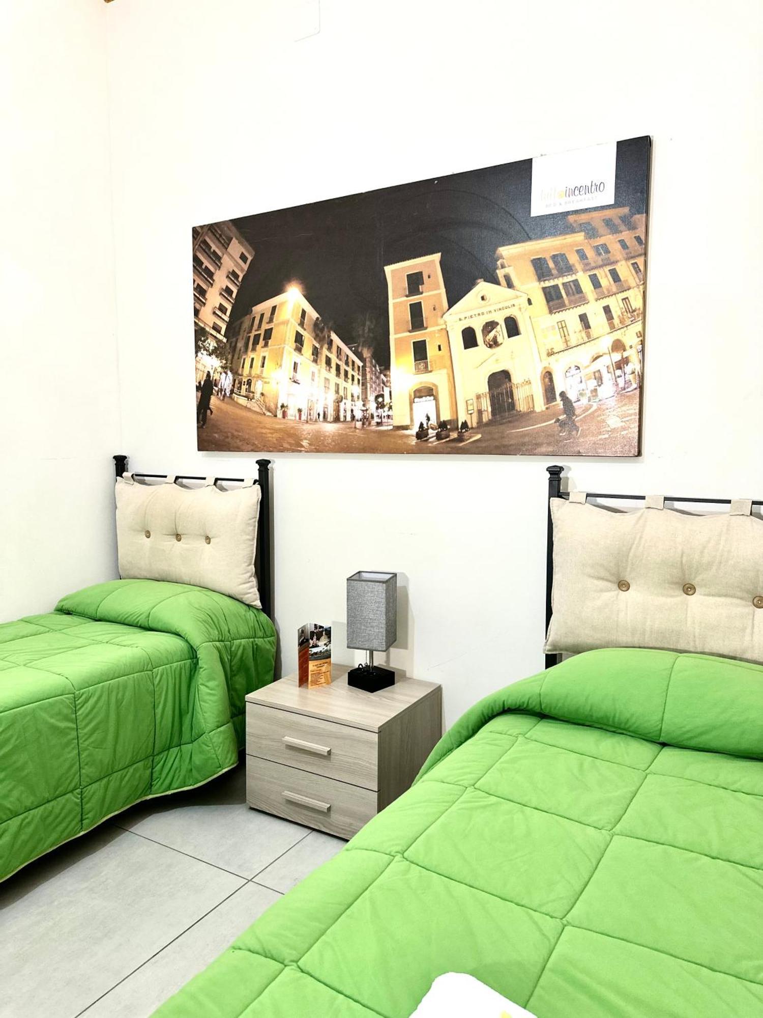 サレルノ Tuttoincentro Bed & Breakfast エクステリア 写真
