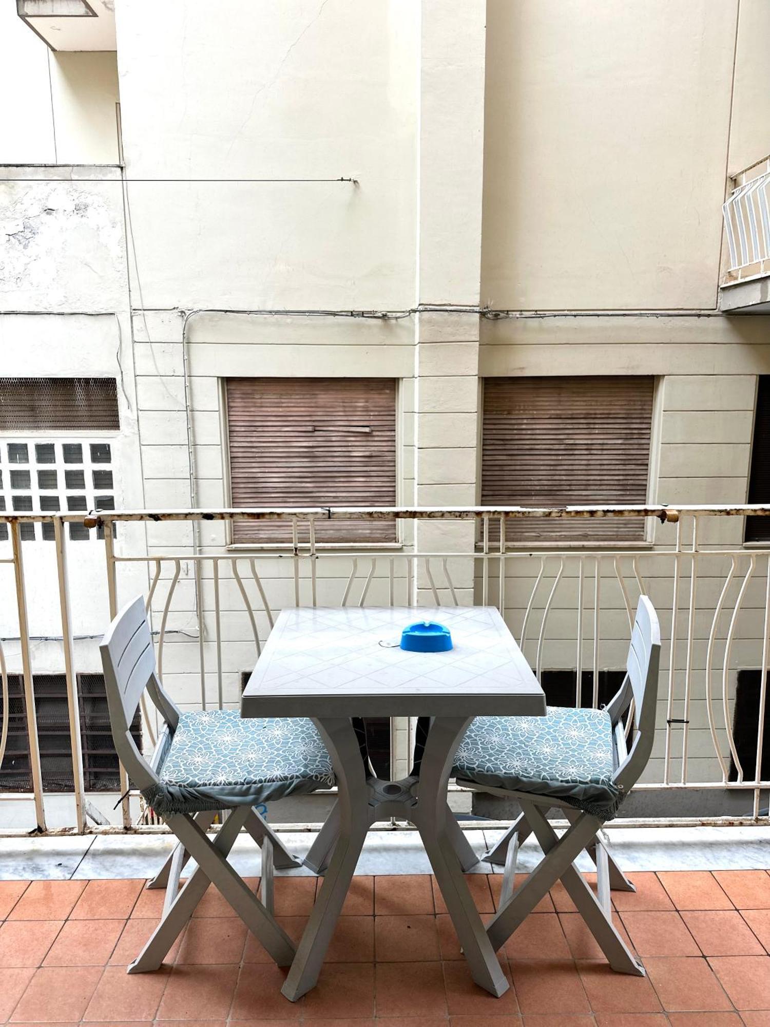 サレルノ Tuttoincentro Bed & Breakfast エクステリア 写真
