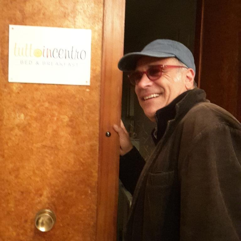 サレルノ Tuttoincentro Bed & Breakfast エクステリア 写真